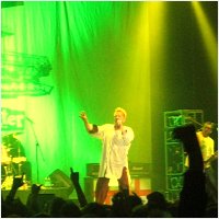 Sex Pistols, фото с концерта в Санкт-Петербурге 23 июня 2008 года 
 английская рок-группа, чуть ли не основоположник культуры панка :)