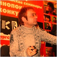 Роман Львович Трахтенберг, 28 декабря Роман Трахтенберг в магазине 