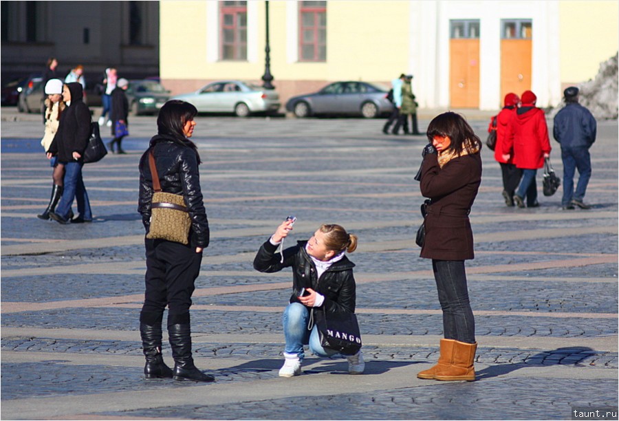 Туристы на Дворцовой