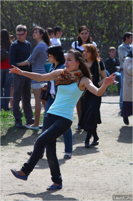 Танцы перед Казанским