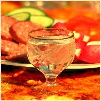 Шашлыки, Это не просто еда, это процесс. Когда летом, жаришь мясо, в хорошей компании, да под хороший выпивон.. :)